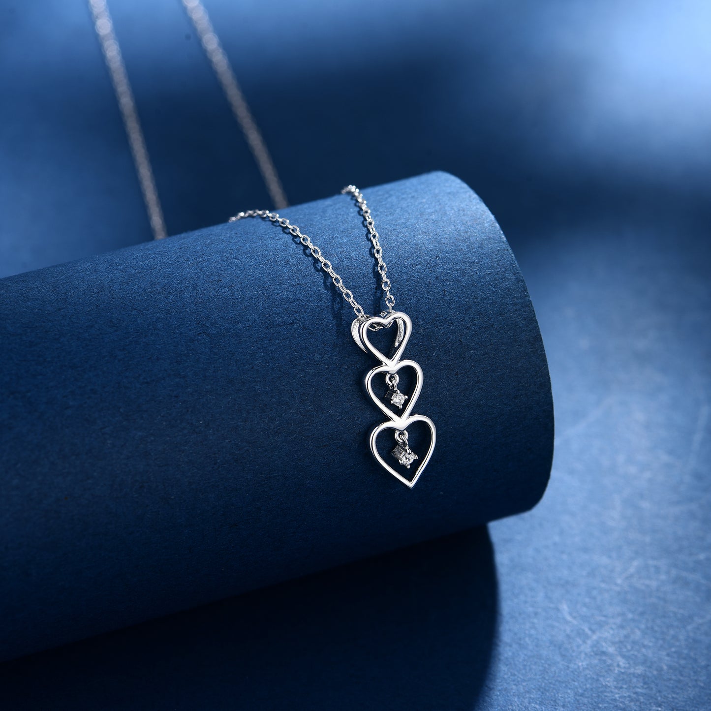 Dangling Three Heart Necklace S925 Silver Versatile Style Simple Original Design Smooth Necklace Birthday Gift Present